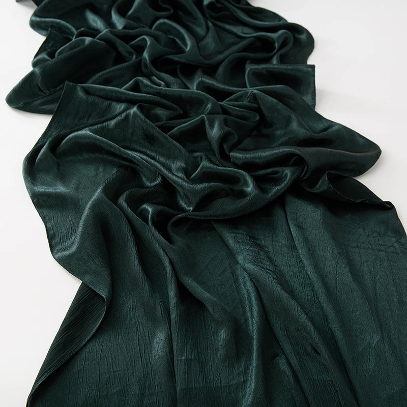 Women’s Solid Color Silk Satin Hijab Scarf – Smooth, Wrinkle-Textured Long Shawl

Crafted from luxurious silk-like satin, this hijab scarf features subtle bark-like wrinkles on one side and a smooth finish on the other. Its solid color design offers versa